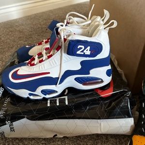 Boys Ken Griffey Jr max 1